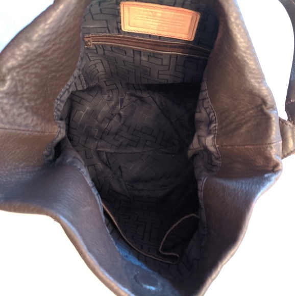Tommy Hilfiger Brown Leather & Suede Bucket Bag - Picture 7 of 8